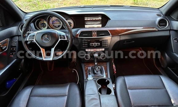 Acheter Occasion Voiture Mercedes‒Benz CL–Class Noir à Yaoundé, Central Cameroon Acheter Occasion Voiture Mercedes‒Benz CL–Class Noir à Yaoundé, Central Cameroon