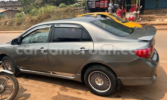 Acheter Occasion Voiture Toyota Corolla Gris à Yaoundé, Central Cameroon Acheter Occasion Voiture Toyota Corolla Gris à Yaoundé, Central Cameroon
