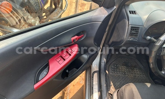 Acheter Occasion Voiture Toyota Corolla Gris à Yaoundé, Central Cameroon Acheter Occasion Voiture Toyota Corolla Gris à Yaoundé, Central Cameroon