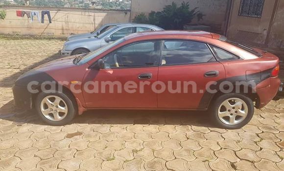 Sayi Na hannu Mazda 323 Sauran Mota in Yaounde a Babban Kamaru