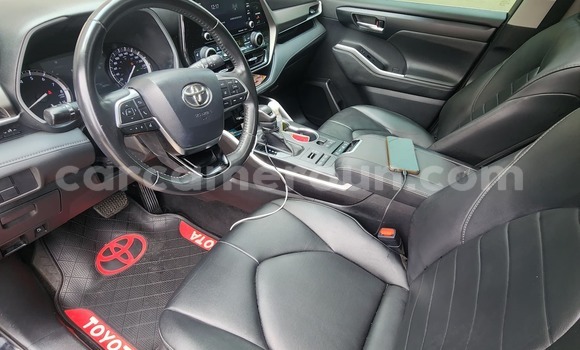 Acheter Occasion Voiture Toyota Highlander Noir à Douala, Littoral Cameroon Acheter Occasion Voiture Toyota Highlander Noir à Douala, Littoral Cameroon