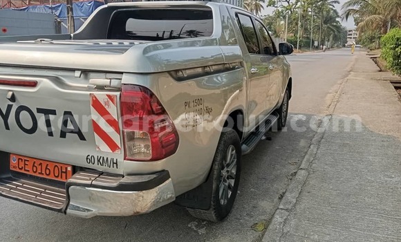 Acheter Occasion Voiture Toyota Hilux Autre à Douala, Littoral Cameroon Acheter Occasion Voiture Toyota Hilux Autre à Douala, Littoral Cameroon