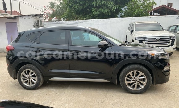 Sayi Imported Hyundai Tucson Black Mota in Douala a Ƙasar Kamaru Sayi Imported Hyundai Tucson Black Mota in Douala a Ƙasar Kamaru