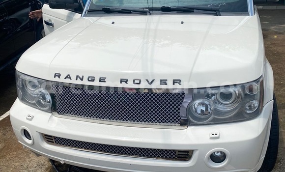 Sayi Imported Range Rover Range Rover White Mota in Douala a Ƙasar Kamaru