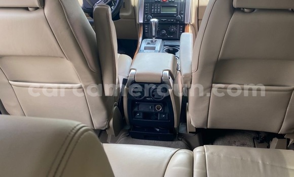 Sayi Imported Range Rover Range Rover White Mota in Douala a Ƙasar Kamaru Sayi Imported Range Rover Range Rover White Mota in Douala a Ƙasar Kamaru