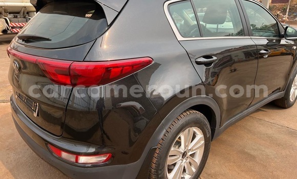 Sayi Na hannu Kia Sportage Black Mota in Yaounde a Babban Kamaru Sayi Na hannu Kia Sportage Black Mota in Yaounde a Babban Kamaru
