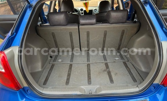 Acheter Occasion Voiture Toyota Matrix Bleu à Yaoundé, Central Cameroon Acheter Occasion Voiture Toyota Matrix Bleu à Yaoundé, Central Cameroon