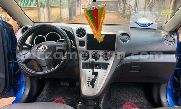 Acheter Occasion Voiture Toyota Matrix Bleu à Yaoundé, Central Cameroon Acheter Occasion Voiture Toyota Matrix Bleu à Yaoundé, Central Cameroon