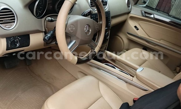 Buy Import Mercedes‒Benz ML–Class White Car in Douala in Littoral Cameroon Buy Import Mercedes‒Benz ML–Class White Car in Douala in Littoral Cameroon