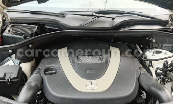 Buy Import Mercedes‒Benz ML–Class White Car in Douala in Littoral Cameroon Buy Import Mercedes‒Benz ML–Class White Car in Douala in Littoral Cameroon