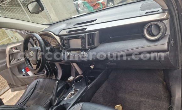 Sayi Na hannu Toyota Rush Black Mota in Douala a Ƙasar Kamaru Sayi Na hannu Toyota Rush Black Mota in Douala a Ƙasar Kamaru