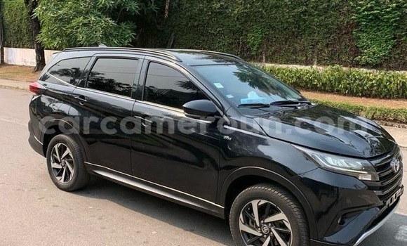 Sayi Na hannu Toyota Rush Black Mota in Douala a Ƙasar Kamaru Sayi Na hannu Toyota Rush Black Mota in Douala a Ƙasar Kamaru