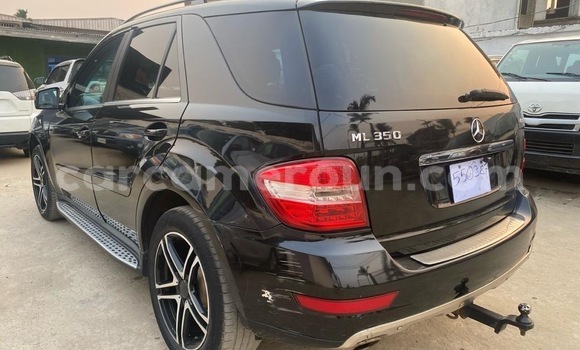 Acheter Occasion Voiture Mercedes‒Benz ML–Class Noir à Douala, Littoral Cameroon Acheter Occasion Voiture Mercedes‒Benz ML–Class Noir à Douala, Littoral Cameroon