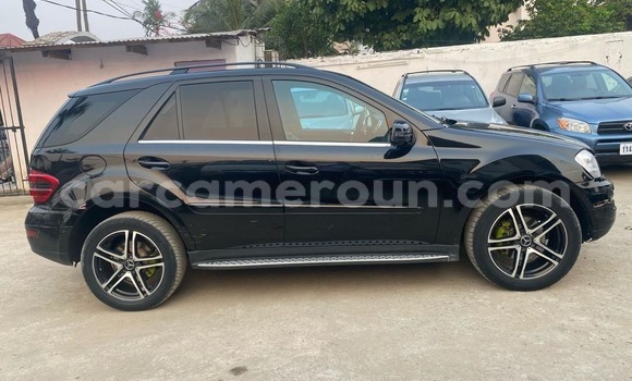 Acheter Occasion Voiture Mercedes‒Benz ML–Class Noir à Douala, Littoral Cameroon Acheter Occasion Voiture Mercedes‒Benz ML–Class Noir à Douala, Littoral Cameroon