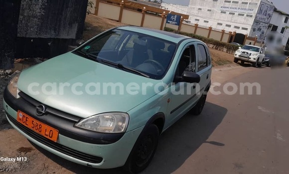 Sayi Sabo Opel Corsa Sauran Mota in Yaounde a Babban Kamaru