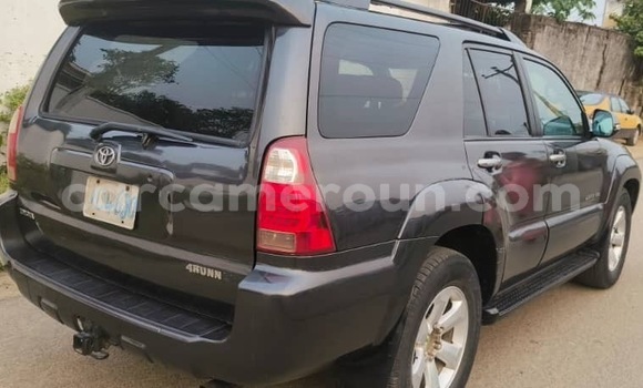 Acheter Import Voiture Toyota 4Runner Gris à Douala, Littoral Cameroon Acheter Import Voiture Toyota 4Runner Gris à Douala, Littoral Cameroon