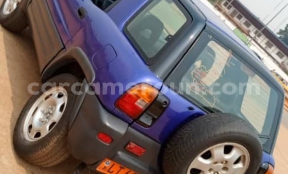 Acheter Occasion Voiture Toyota RAV4 Bleu à Yaoundé, Central Cameroon Acheter Occasion Voiture Toyota RAV4 Bleu à Yaoundé, Central Cameroon