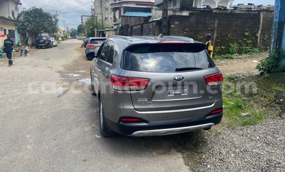 Acheter Occasion Voiture Kia Sorento Gris à Douala, Littoral Cameroon Acheter Occasion Voiture Kia Sorento Gris à Douala, Littoral Cameroon