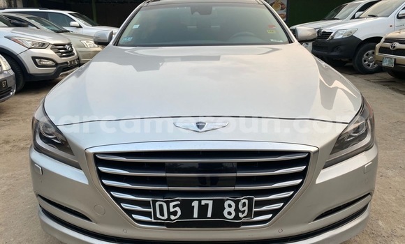 Acheter Import Voiture Hyundai Genesis Gris à Douala, Littoral Cameroon