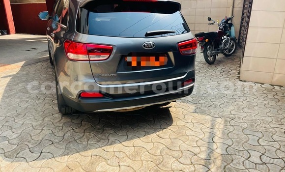 Buy Used Kia Sorento Silver Car in Douala in Littoral Cameroon Buy Used Kia Sorento Silver Car in Douala in Littoral Cameroon