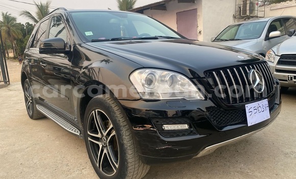 Acheter Occasion Voiture Mercedes‒Benz ML–Class Noir à Douala, Littoral Cameroon Acheter Occasion Voiture Mercedes‒Benz ML–Class Noir à Douala, Littoral Cameroon
