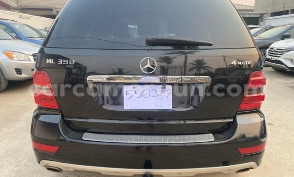 Acheter Occasion Voiture Mercedes‒Benz ML–Class Noir à Douala, Littoral Cameroon Acheter Occasion Voiture Mercedes‒Benz ML–Class Noir à Douala, Littoral Cameroon