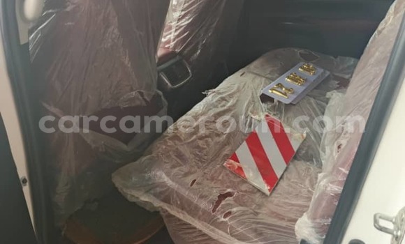 Buy Used Toyota Hilux White Car in Douala in Littoral Cameroon Buy Used Toyota Hilux White Car in Douala in Littoral Cameroon