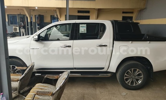 Buy Used Toyota Hilux White Car in Douala in Littoral Cameroon Buy Used Toyota Hilux White Car in Douala in Littoral Cameroon