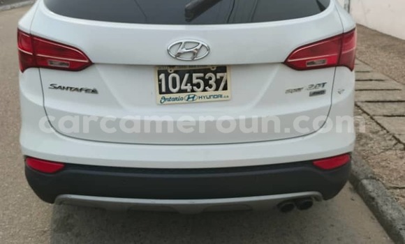Sayi Na hannu Hyundai Santa Fe White Mota in Douala a Ƙasar Kamaru Sayi Na hannu Hyundai Santa Fe White Mota in Douala a Ƙasar Kamaru