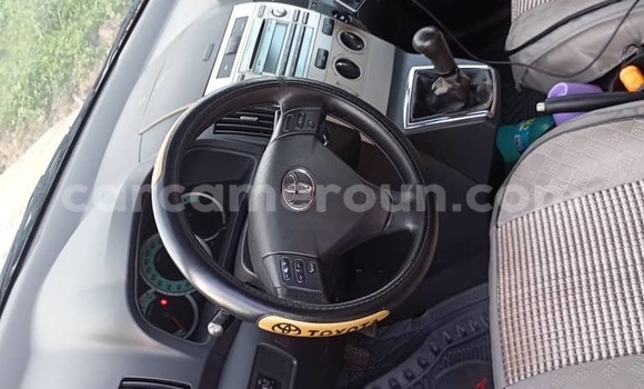 Buy Used Toyota Corolla Verso Brown Car in Douala in Littoral Cameroon