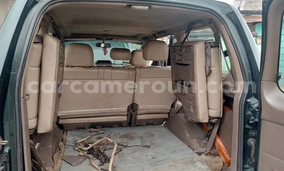 Acheter Occasion Voiture Toyota Land Cruiser Vert à Douala, Littoral Cameroon Acheter Occasion Voiture Toyota Land Cruiser Vert à Douala, Littoral Cameroon