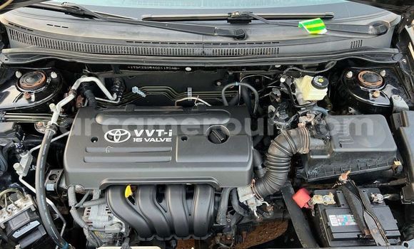 Sayi Na hannu Toyota Corolla Black Mota in Douala a Ƙasar Kamaru Sayi Na hannu Toyota Corolla Black Mota in Douala a Ƙasar Kamaru