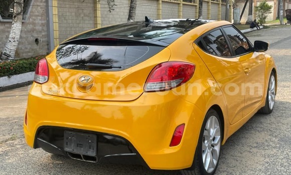 Sayi Na hannu Hyundai Veloster Sauran Mota in Douala a Ƙasar Kamaru Sayi Na hannu Hyundai Veloster Sauran Mota in Douala a Ƙasar Kamaru
