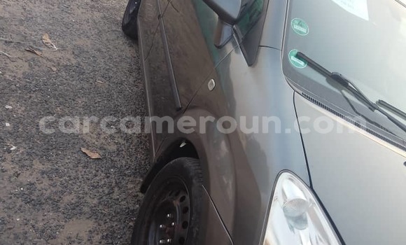 Acheter Occasion Voiture Toyota Corolla Verso Marron à Douala, Littoral Cameroon Acheter Occasion Voiture Toyota Corolla Verso Marron à Douala, Littoral Cameroon