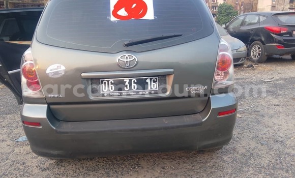 Acheter Occasion Voiture Toyota Corolla Verso Marron à Douala, Littoral Cameroon Acheter Occasion Voiture Toyota Corolla Verso Marron à Douala, Littoral Cameroon