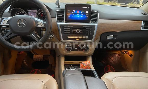 Acheter Occasion Voiture Mercedes‒Benz ML–Class Noir à Douala, Littoral Cameroon Acheter Occasion Voiture Mercedes‒Benz ML–Class Noir à Douala, Littoral Cameroon