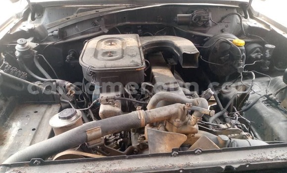 Acheter Occasion Voiture Nissan Navara Calibre Gris à Douala, Littoral Cameroon Acheter Occasion Voiture Nissan Navara Calibre Gris à Douala, Littoral Cameroon