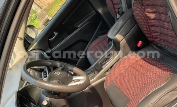 Acheter Occasion Voiture Kia Sportage Noir à Douala, Littoral Cameroon Acheter Occasion Voiture Kia Sportage Noir à Douala, Littoral Cameroon