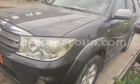 Acheter Occasion Voiture Toyota Fortuner Noir à Douala, Littoral Cameroon Acheter Occasion Voiture Toyota Fortuner Noir à Douala, Littoral Cameroon