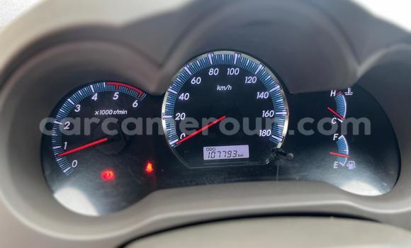 Sayi Na hannu Toyota Fortuner Azurfa Mota in Douala a Ƙasar Kamaru Sayi Na hannu Toyota Fortuner Azurfa Mota in Douala a Ƙasar Kamaru