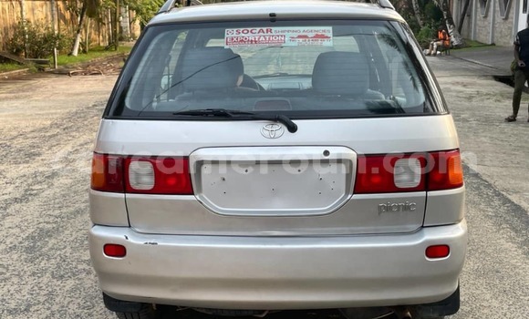 Acheter Occasion Voiture Toyota Picnic Gris à Douala, Littoral Cameroon Acheter Occasion Voiture Toyota Picnic Gris à Douala, Littoral Cameroon