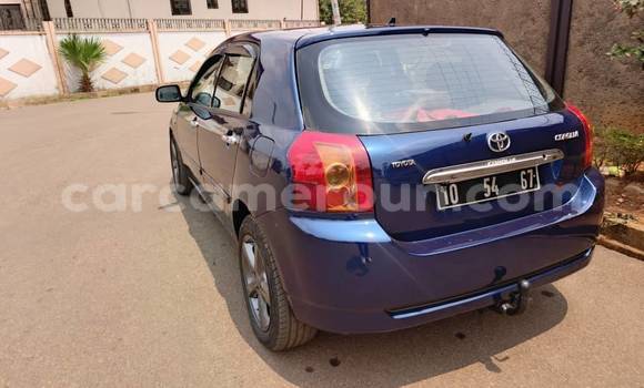 Sayi Na hannu Toyota Corolla Blue Mota in Yaounde a Babban Kamaru Sayi Na hannu Toyota Corolla Blue Mota in Yaounde a Babban Kamaru