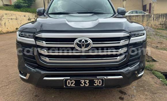 Acheter Occasion Voiture Toyota Land Cruiser Noir à Yaoundé, Central Cameroon