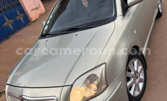 Sayi Na hannu Toyota Avensis Sauran Mota in Yaounde a Babban Kamaru Sayi Na hannu Toyota Avensis Sauran Mota in Yaounde a Babban Kamaru