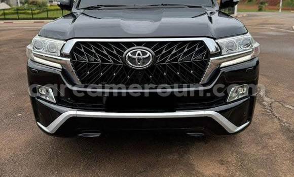 Acheter Occasion Voiture Toyota Land Cruiser Noir à Yaoundé, Central Cameroon Acheter Occasion Voiture Toyota Land Cruiser Noir à Yaoundé, Central Cameroon