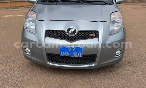 Sayi Na hannu Toyota Vitz Sauran Mota in Yaounde a Babban Kamaru
