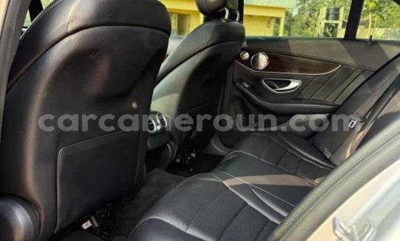 Sayi Na hannu Mercedes‒Benz C–Class Sauran Mota in Yaounde a Babban Kamaru Sayi Na hannu Mercedes‒Benz C–Class Sauran Mota in Yaounde a Babban Kamaru