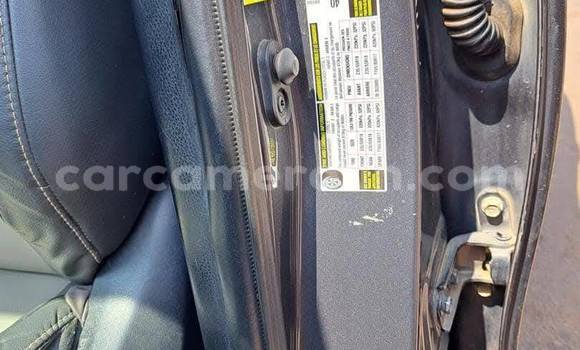 Sayi Na hannu Toyota RAV4 Sauran Mota in Yaounde a Babban Kamaru Sayi Na hannu Toyota RAV4 Sauran Mota in Yaounde a Babban Kamaru