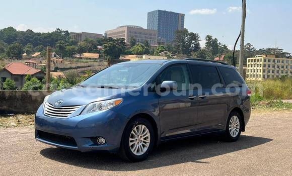 Sayi Na hannu Toyota Sienna Sauran Mota in Yaounde a Babban Kamaru Sayi Na hannu Toyota Sienna Sauran Mota in Yaounde a Babban Kamaru