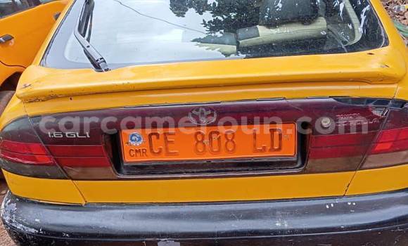 Sayi Na hannu Toyota Corolla Sauran Mota in Yaounde a Babban Kamaru Sayi Na hannu Toyota Corolla Sauran Mota in Yaounde a Babban Kamaru